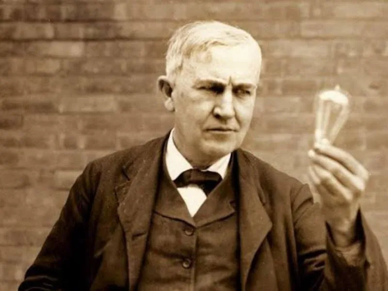 thomas edison tieu su cuoc doi va nhung phat minh lam thay doi the gioi